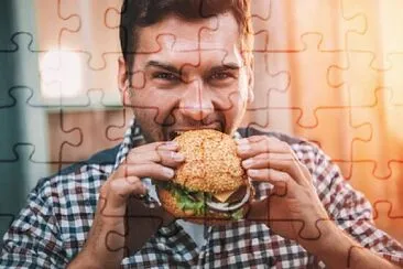 פאזל של comiendo una hamburguesa