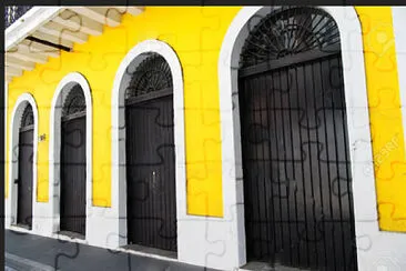 305.- FACHADA