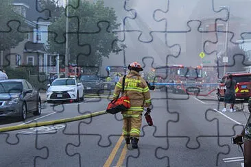 Toy jigsaw puzzle
