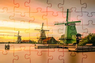 Toy jigsaw puzzle