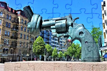 Toy jigsaw puzzle