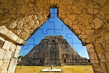 Pirámide jigsaw puzzle