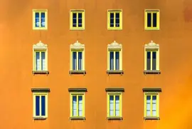 Budowanie okien przed słońcem