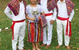 trajes tipicos jigsaw puzzle