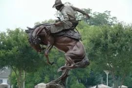 Statue in Georgia