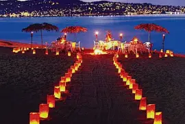 Simple Beach Wedding Setting