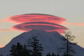 lenticular clouds