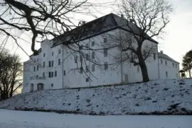 Dragsholm castle of 100 ghosts