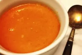 pumpkin pie in a bowl