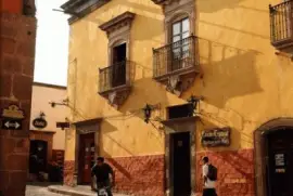 UN PUEBLO EN ESPAÃ‘A