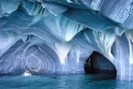Cuevas de mÃ¡rmol. Patagonia argentina