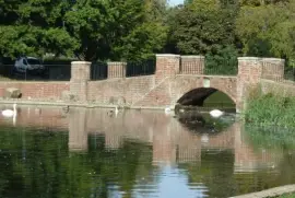 Bridge jigsaw puzzle