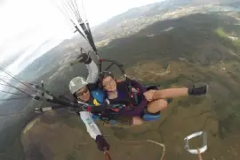 un paseo en parapente jigsaw puzzle