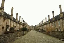 Vicars close Wells 2