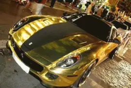 Ferrari 599GTB de oro macizo