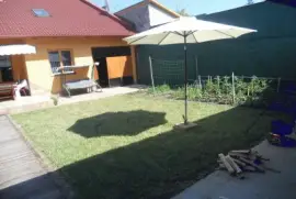 garden jigsaw puzzle