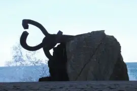 Peine del viento Chillida