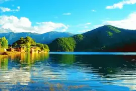 פאזל של lashi lake