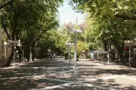 En la Ciudad de Mendoza. Argentina jigsaw puzzle