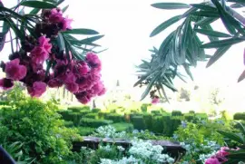 Floral jigsaw puzzle