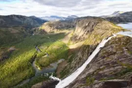 Parque Nacional Rago, Noruega - Cascada