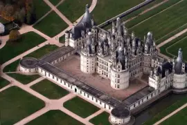 ChÃ¢teau de Chambord, France.