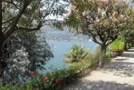 Lago Mayor Italia, Palacio de los Borromeo jigsaw puzzle