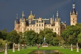 schwerin_castle_germany_