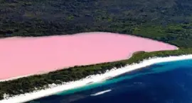 Lake Hillier