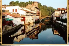 SAINT JEAN PIED DE PORT (FRANCIA jigsaw puzzle