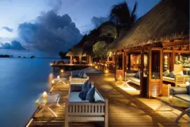 Hotel nocturno jigsaw puzzle