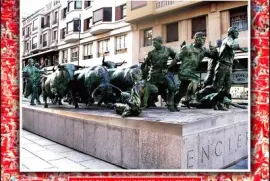 PAMPOLONA â€“ MONUMENTO A SAN FERMÃN