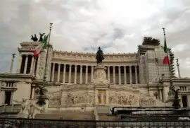 Monumento a VÃ­ctor Manuel II en Roma.