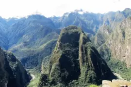 MontaÃ±as alrededor de Machu Picchu, PerÃº.