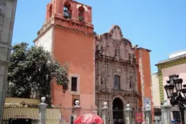 Templo en Guanajuato, MÃ©xico.