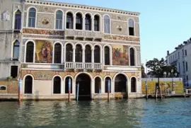 Palacio veneciano, Italia.