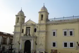 Santuario de Nuestra SeÃ±ora de la Soledad, Lima, PerÃº.