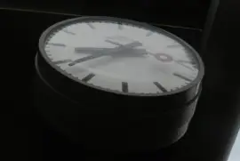 The clock jigsaw puzzle