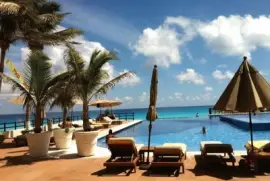 ×—×•×£ ×™×