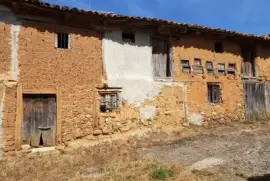 Casa con colmenas