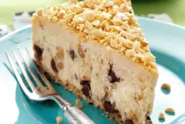 Peanut Cheesecake