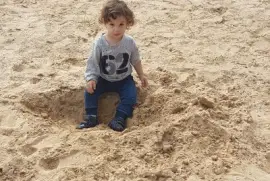 ×“×¨×•×¨ ×‘×—×•×œ jigsaw puzzle