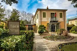 Vila Puccini-Lucca(Italia)