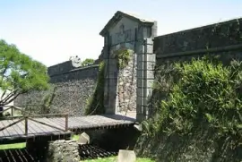 Puerta de La Ciudadela - Colonia del Sacramentoo