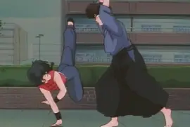 ranma ataca a kuno lentamente con el pie ranma 1/2