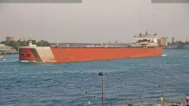 m/v Edgar b Speer (1,000 ft long)