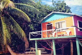 110.- CASA PLAYERA jigsaw puzzle