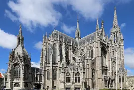 Sint-Petrus-en-Pauluskerk in Ostend