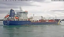 m/t Rossi a Desgagnes, a heated liquid asphalt tanker