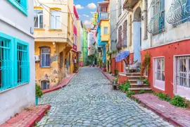 Pastel street jigsaw puzzle